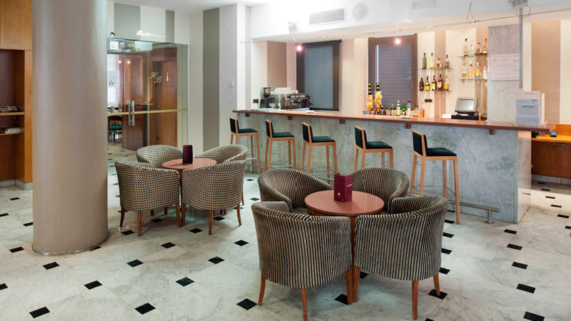 Catalonia Bristol Hotel Sant Andreu de la Barca Exterior photo