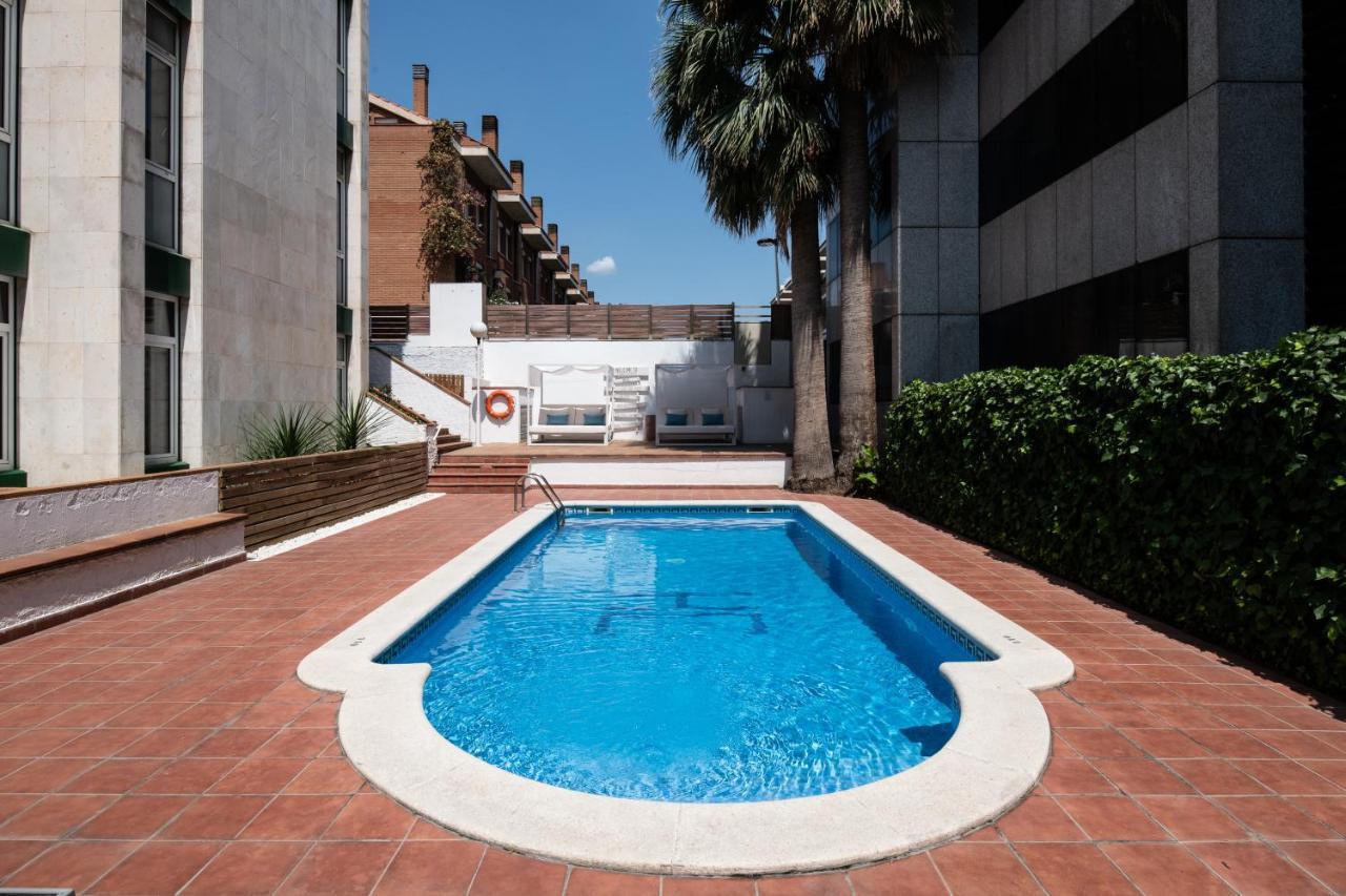 Catalonia Bristol Hotel Sant Andreu de la Barca Exterior photo